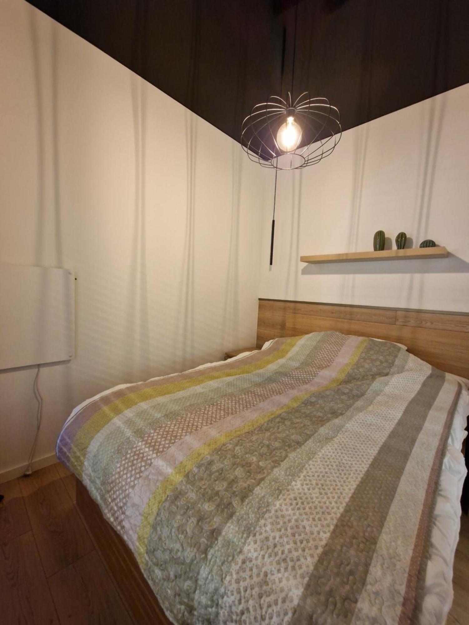 Apartment Aquarius White