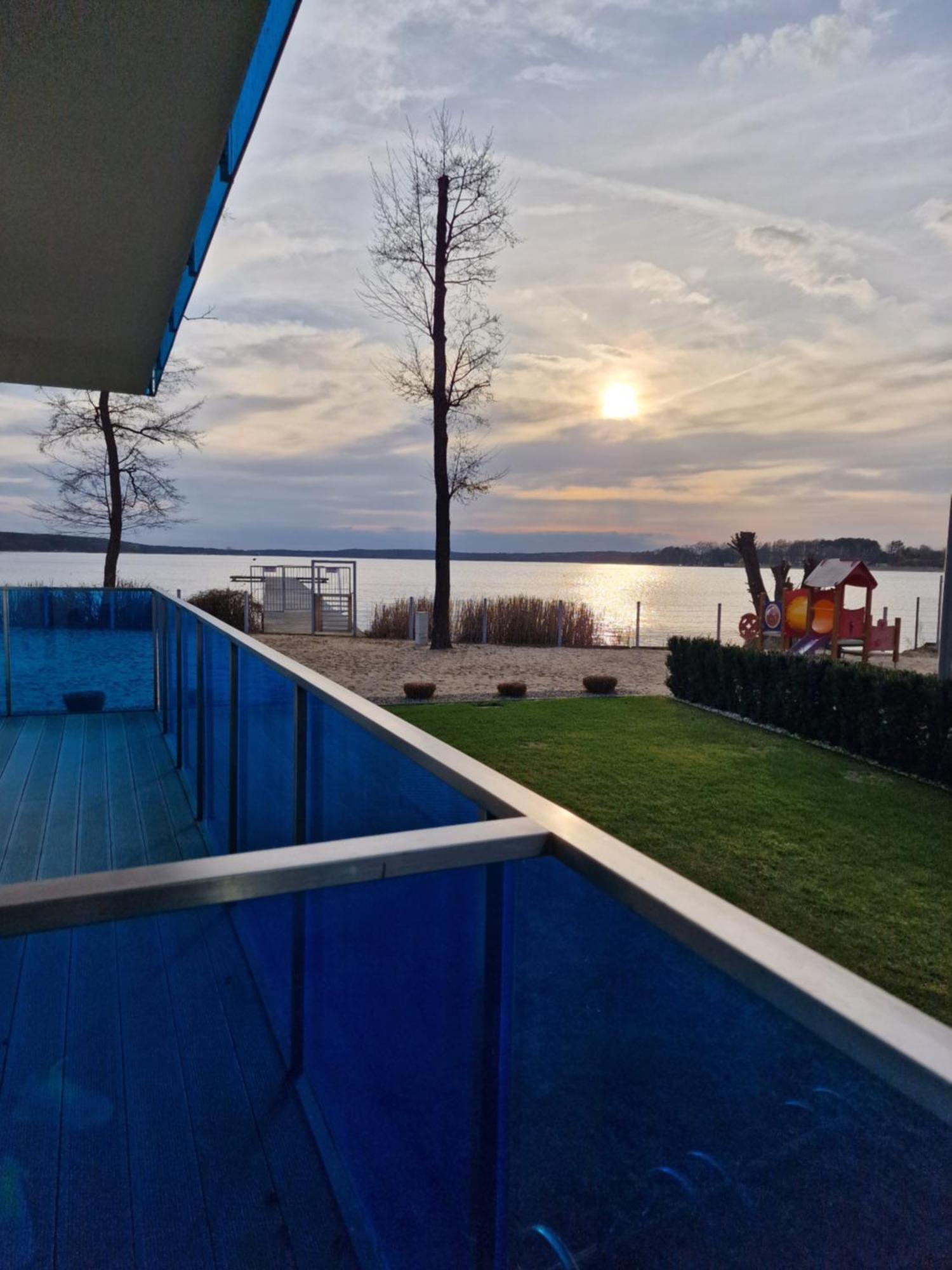 Aquarius White Apartment Boszkowo